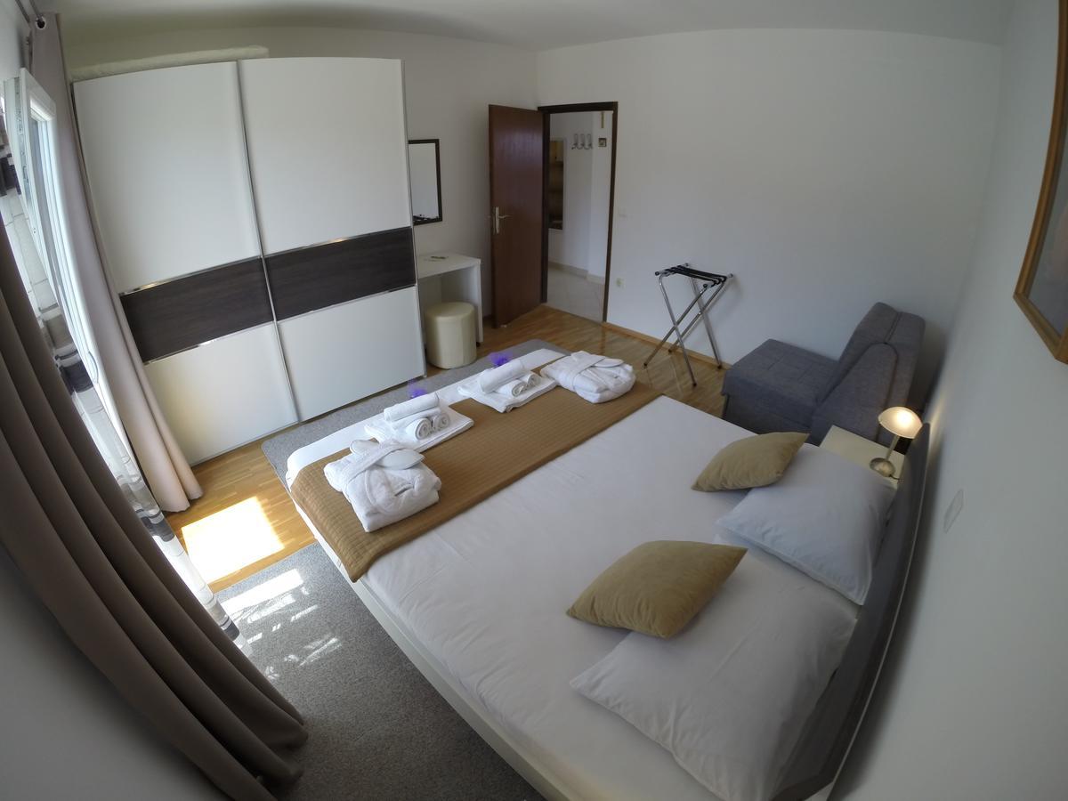 Apartment A. Zizic Slatine Eksteriør bilde